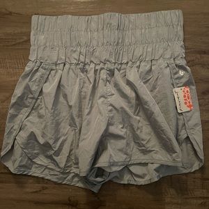 Free People Movement Shorts in arctic mist ( Grey ) size Medium